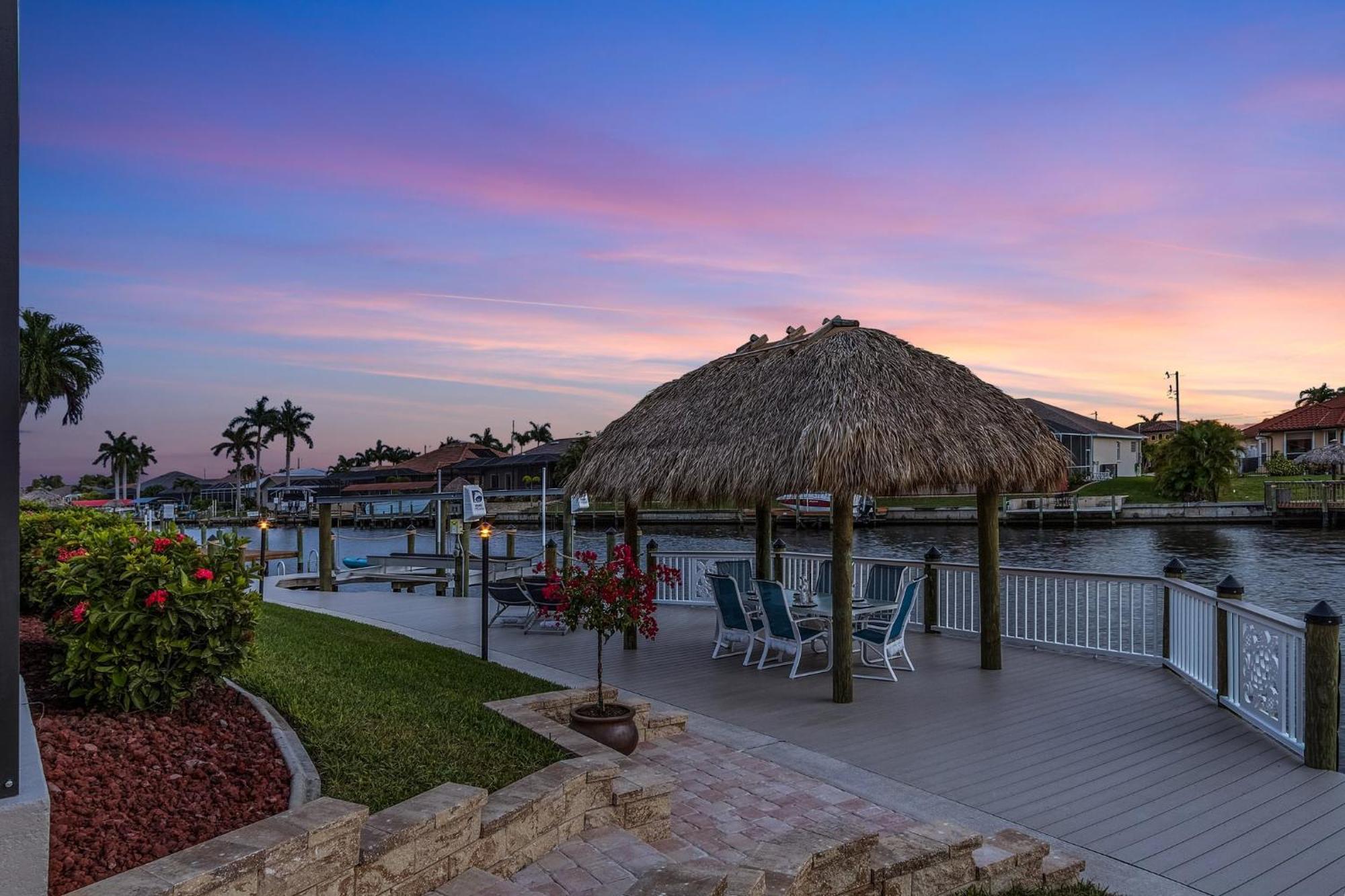 Villa Salty Shoreline, Cape Coral Ngoại thất bức ảnh